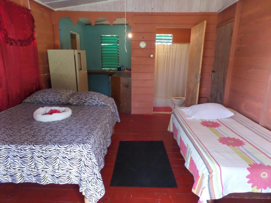 Jah B's Cottages on Beach Road-Negril photo
