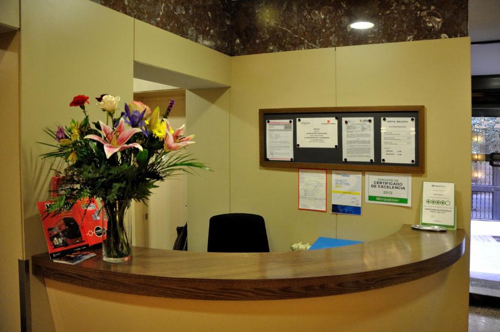 Hostal Ballesta photo