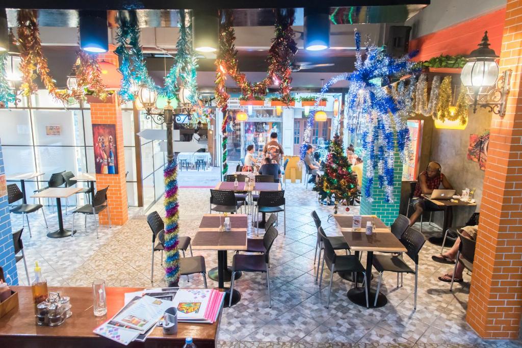 Restaurant, Happio in Bangkok