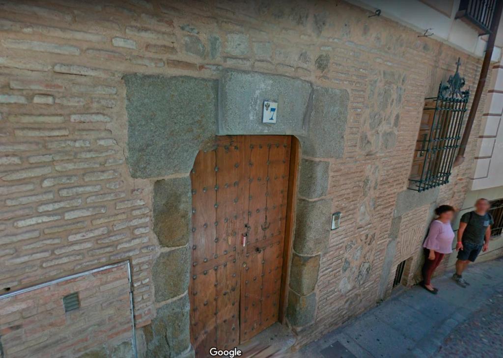 La Casa del Lirón by Toledo AP - 2