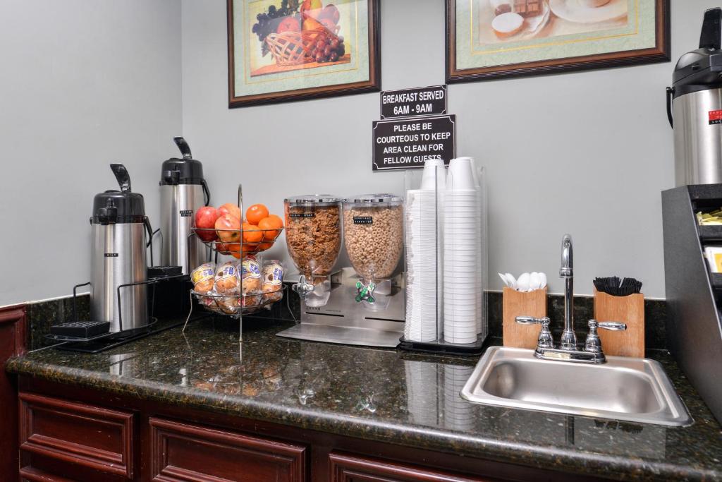 أمريكاز بيست فاليو إن ميديكال سنتر داونتاون (Americas Best Value Inn Medical Center Downtown)