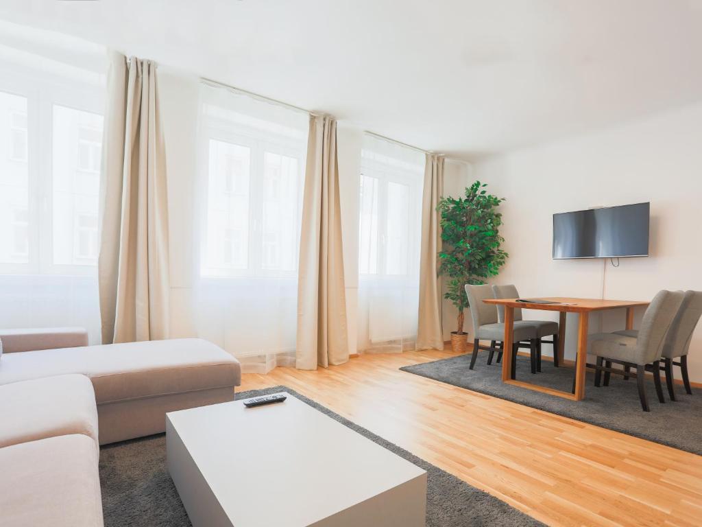 SKY9 Apartments Margareten photo