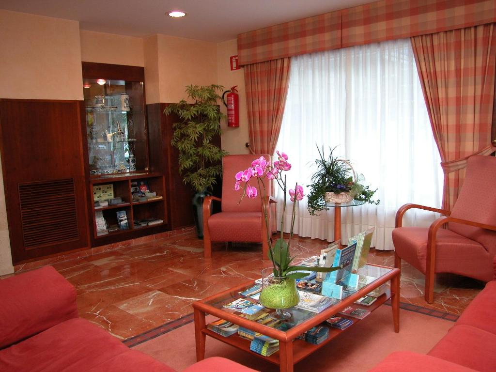 Hotel Touris photo