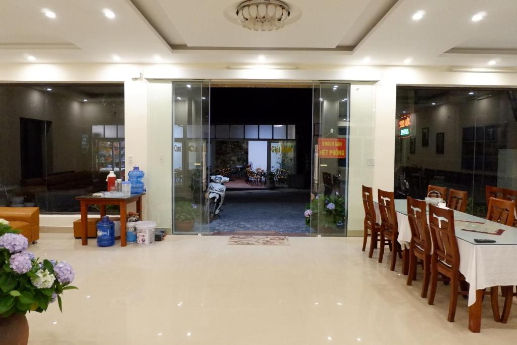 Anh Duc Hotel