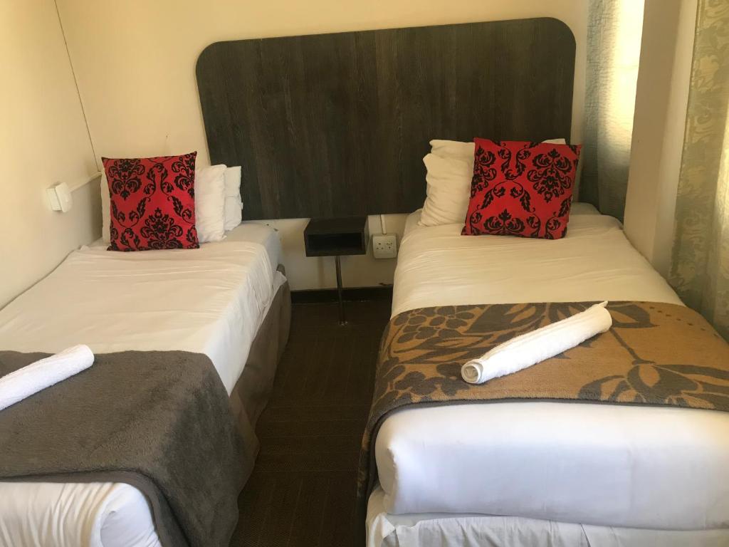 Businessburg Hotel photo
