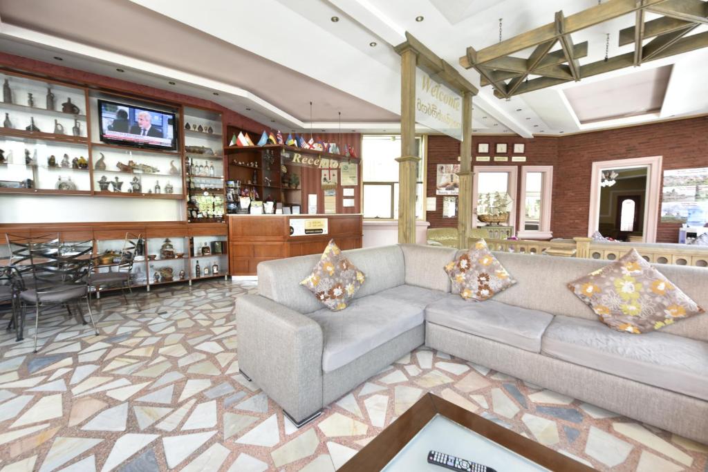 Irmeni Hotel photo