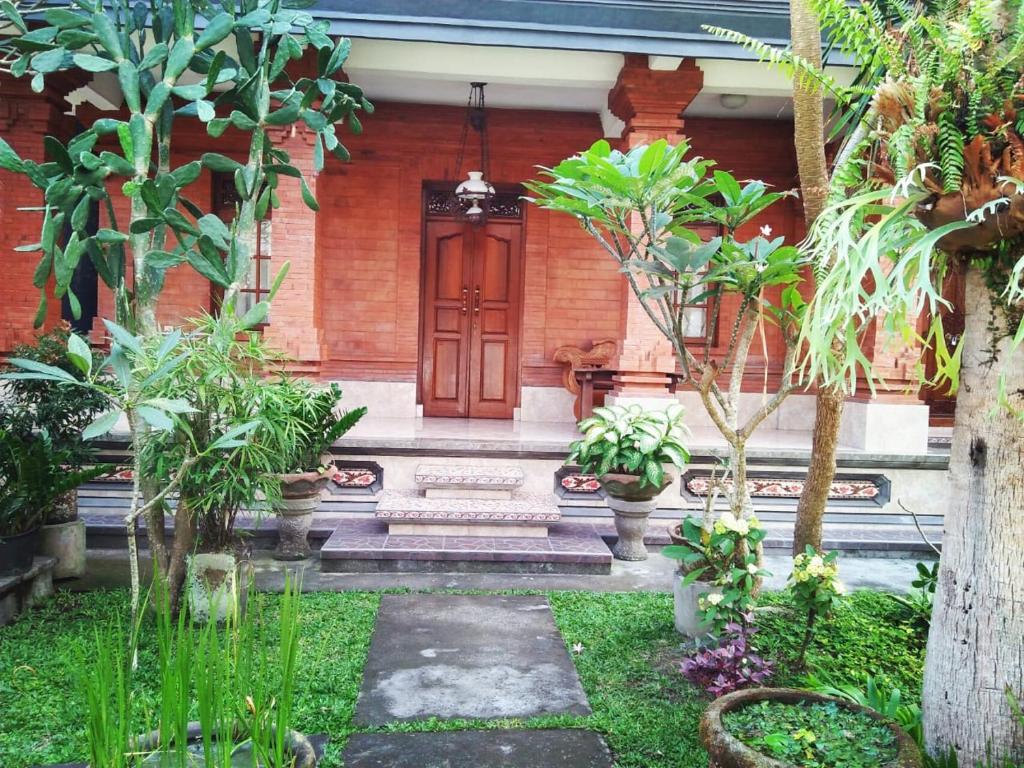 Yumi House — Hotel in Bali