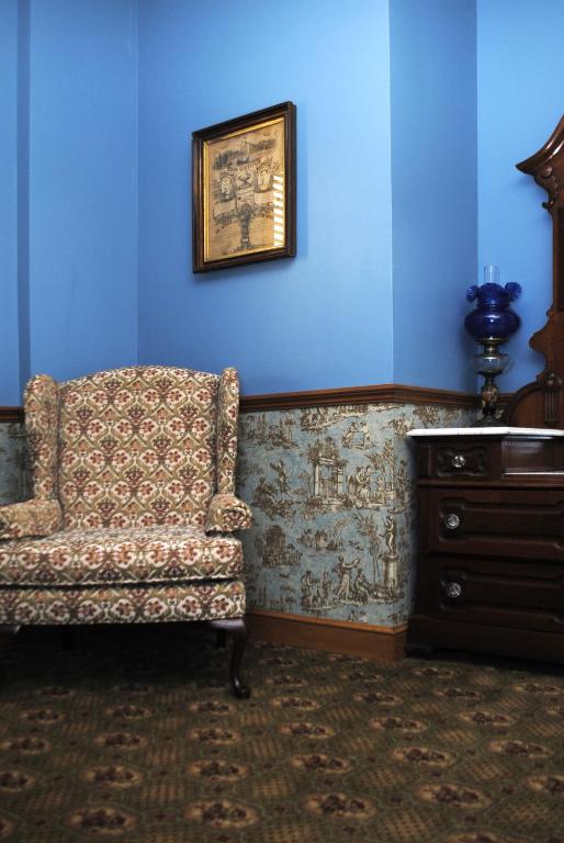 Hotel Millersburg Photo 8