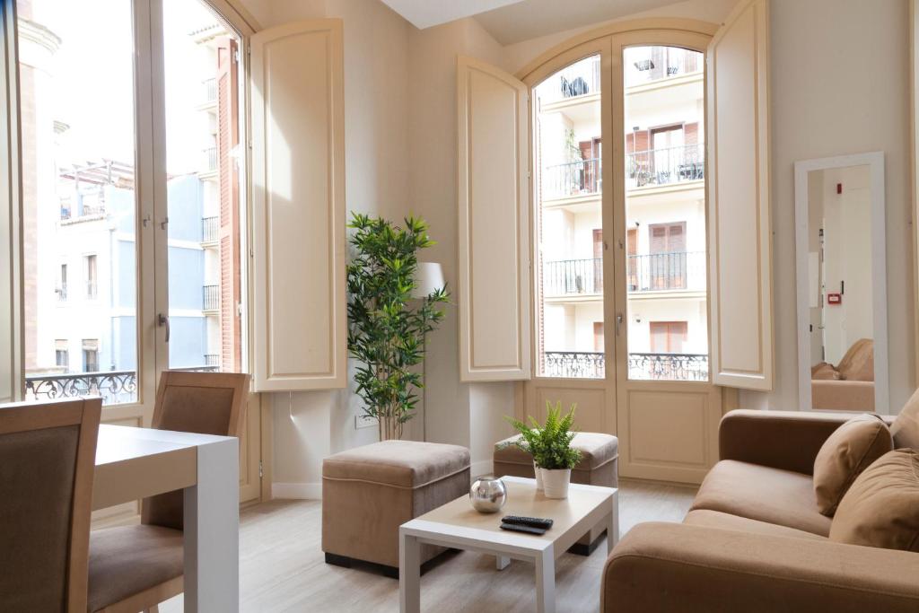 Apartamentos Pinar Málaga Centro - Carretería - 3