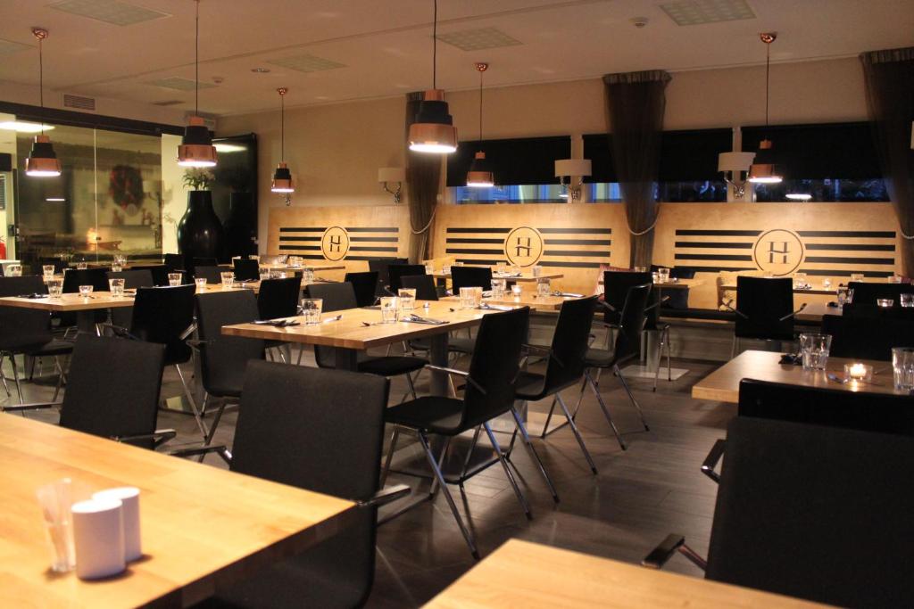 Food and beverages, Hotel Aateli Lakeside in Sotkamo