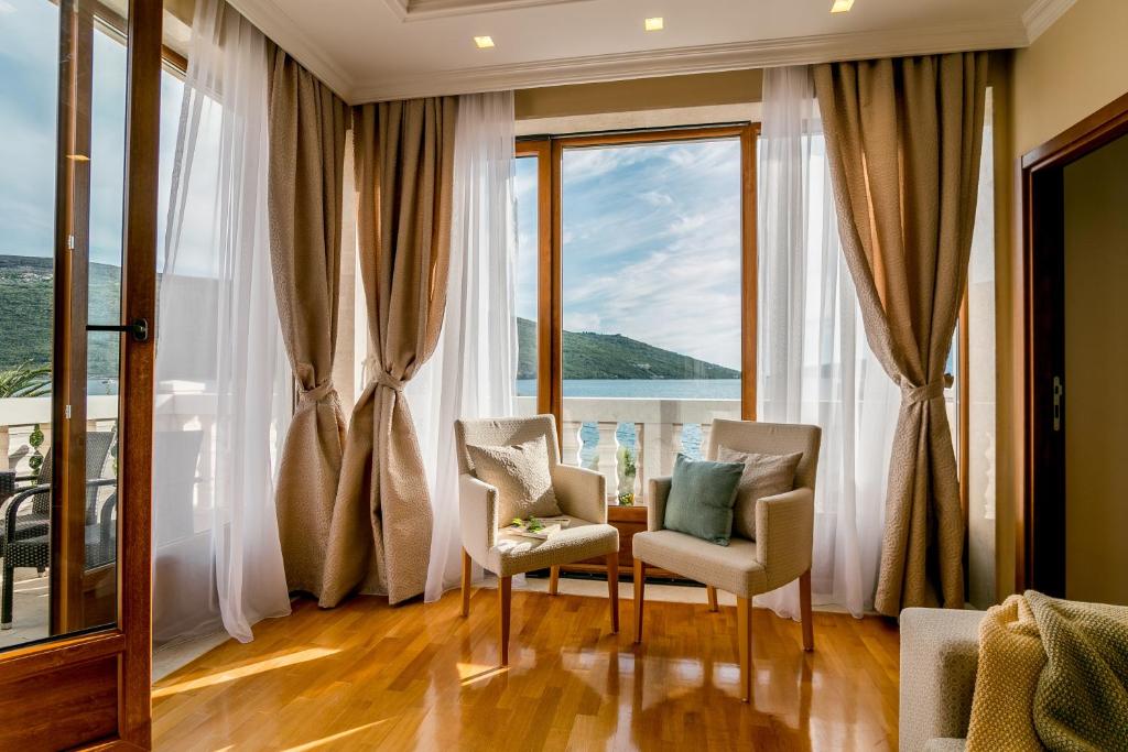 Hedera Residences - Kumbor photo