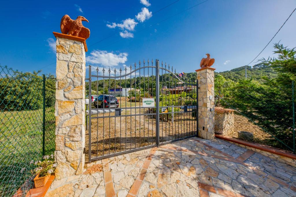 Green Hills House - 4