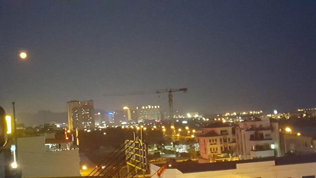 Sky Hotel, Hạ Long