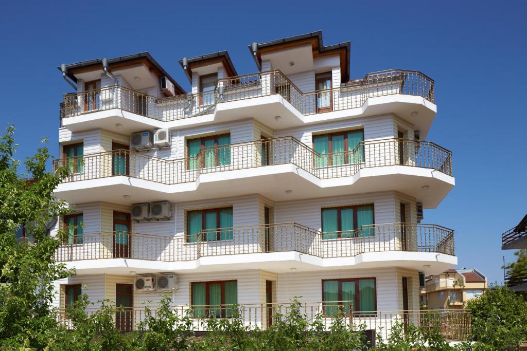Gloria Holiday House — Hotel in Nessebar