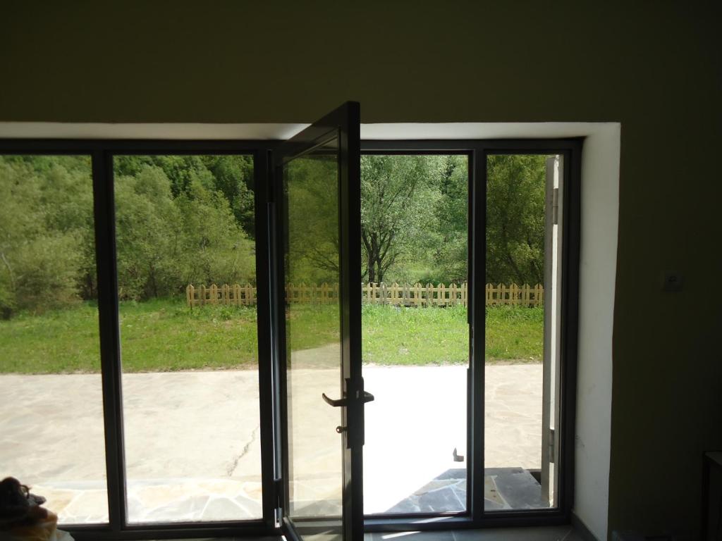 The River House Yeghegis photo