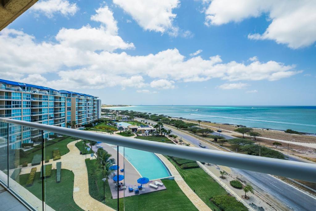 Kitchen, Blue Residences in Noord