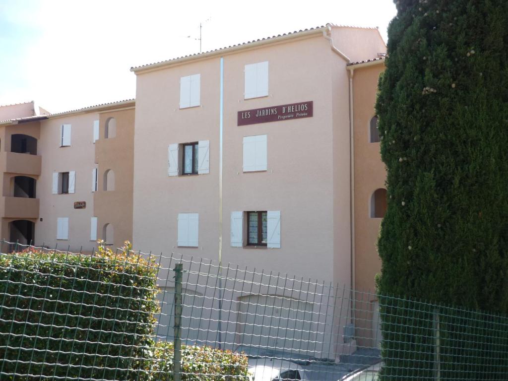 Studio CARQUEIRANNE - 2