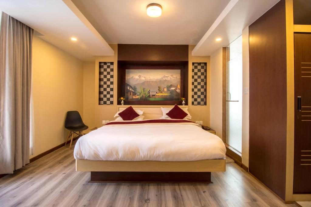 Hotel Himalaya Hub photo