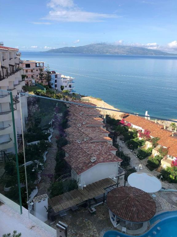 Luxury Diva Saranda Bougainville photo
