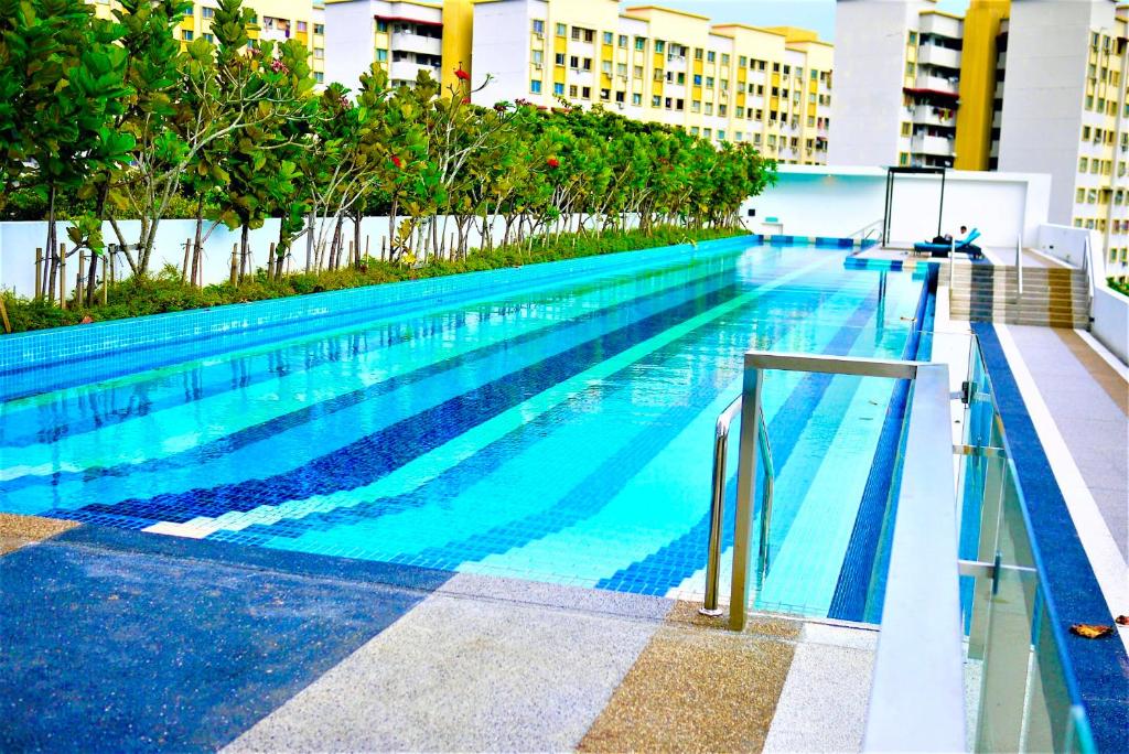Seaview 3Bedroom Family Suite for 8p with Balcony photo