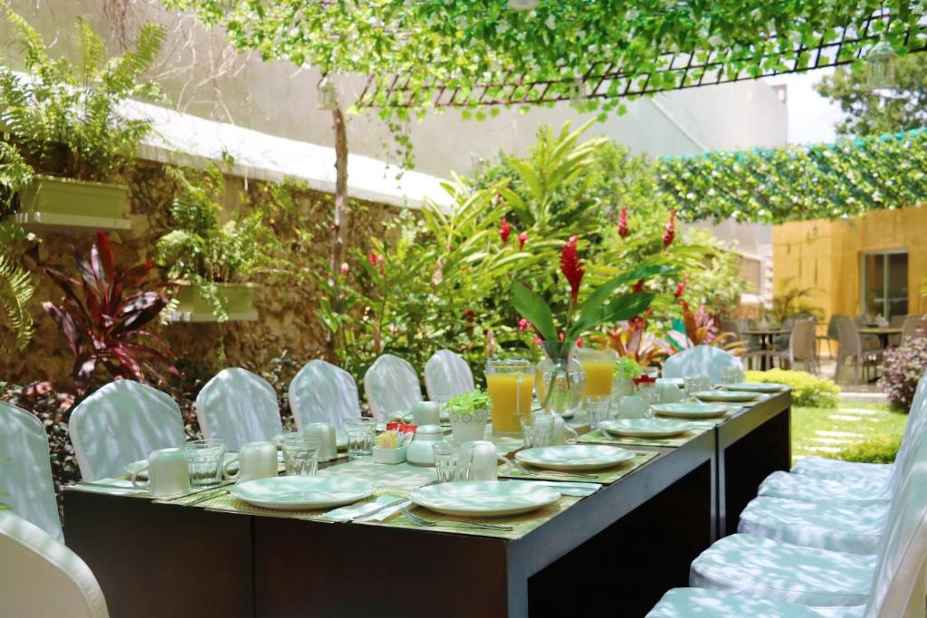 Hotel Zar Merida photo