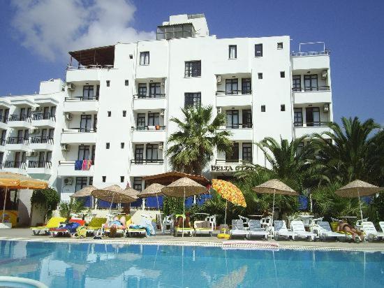 Delta Hotel photo