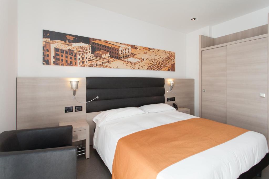 Hotel Adlon — Hotel rooms in Jesolo, Veneto