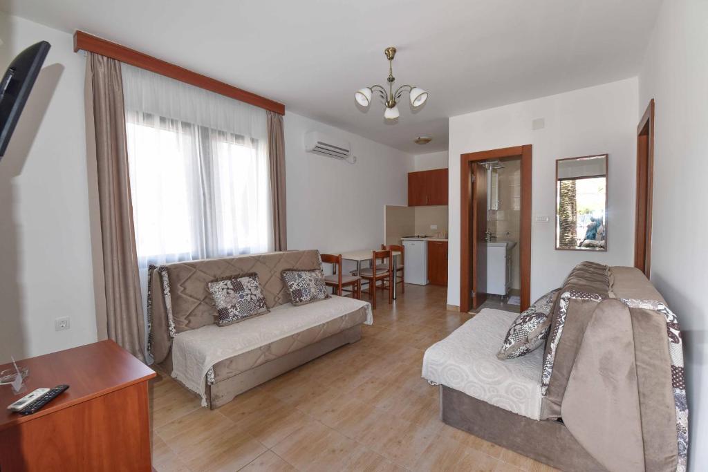 Studio Apartments 6 Palmi - 4