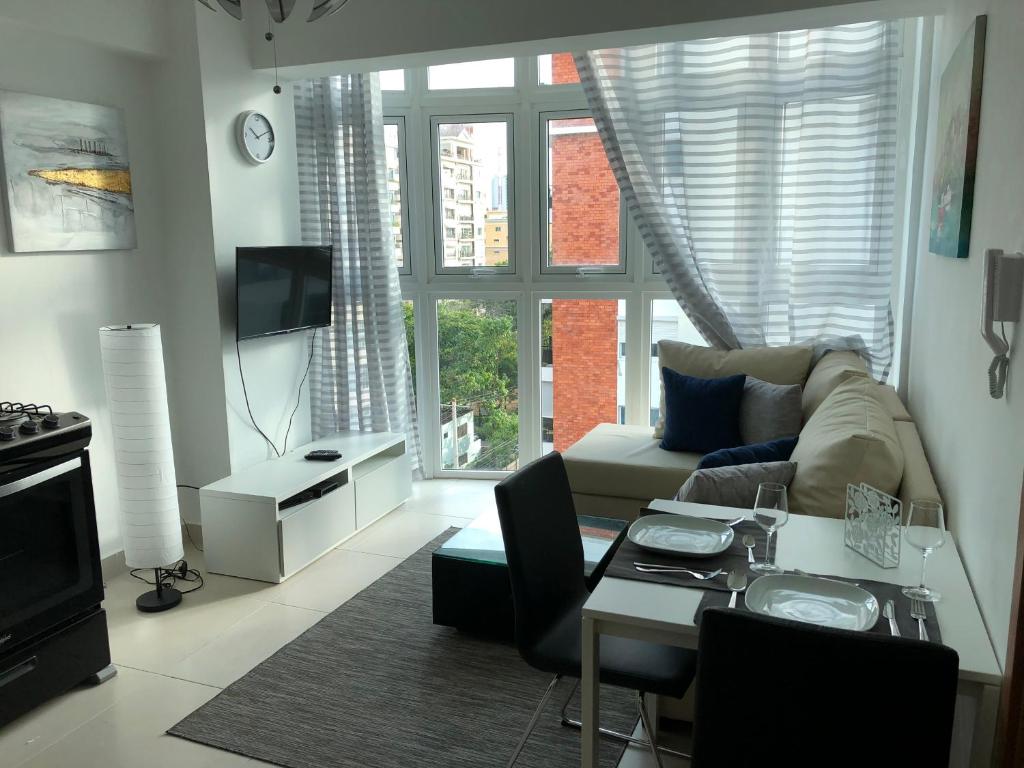 Gazcue, Santo Domingo tips before a visit, photos, and reviews Tourist Guide of Hotels