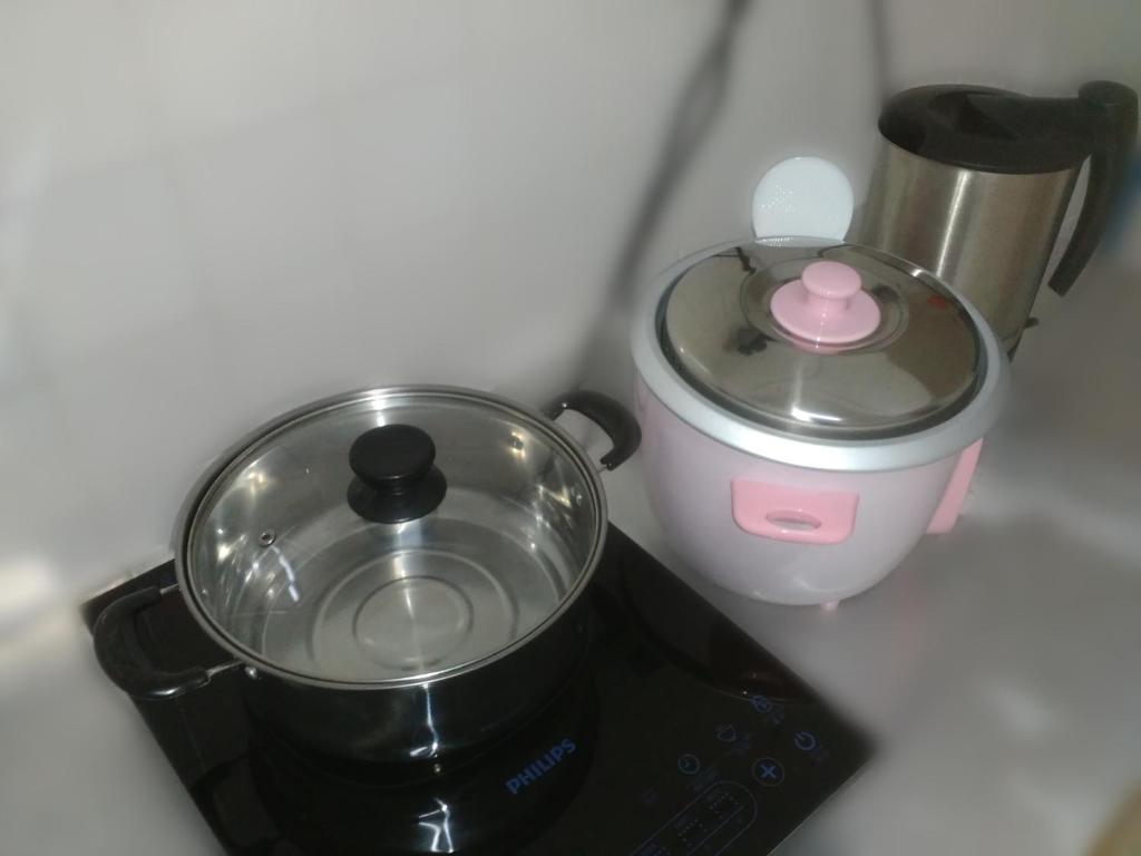 H Homestay Sibu - 500Mbps Wifi, Full Astro & Private Parking! photo