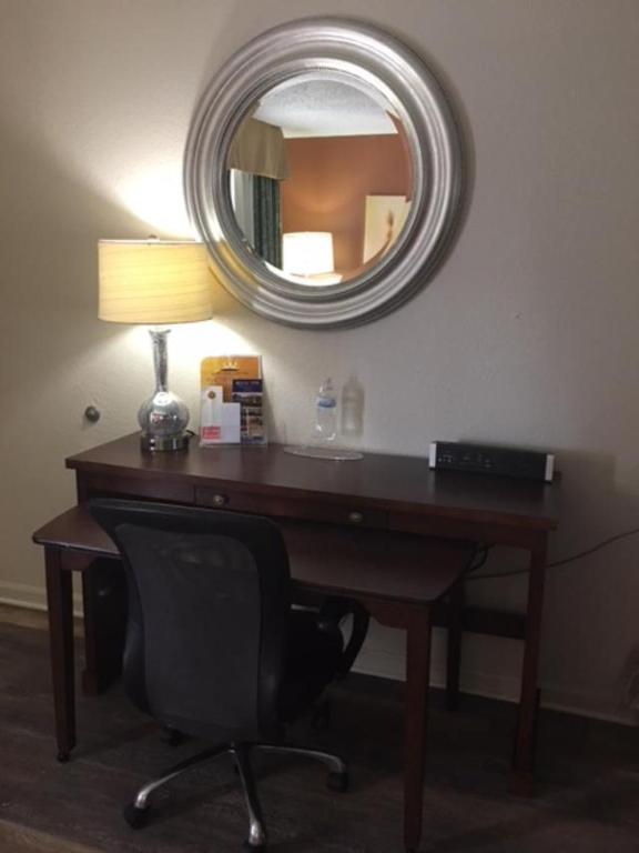 Royal Inn photo