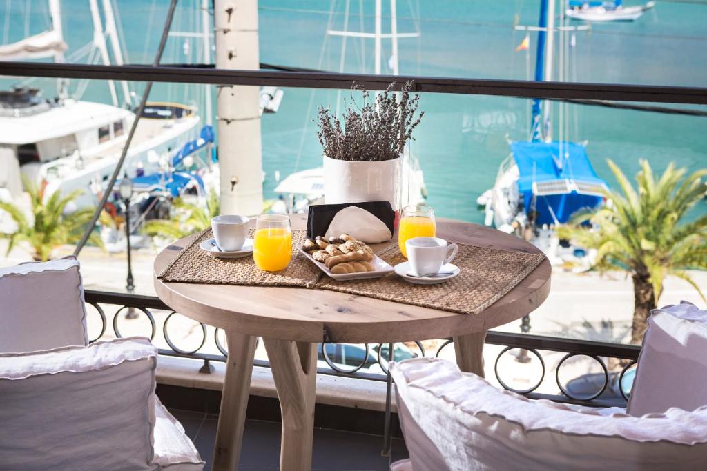 Argostoli Marina Suites photo