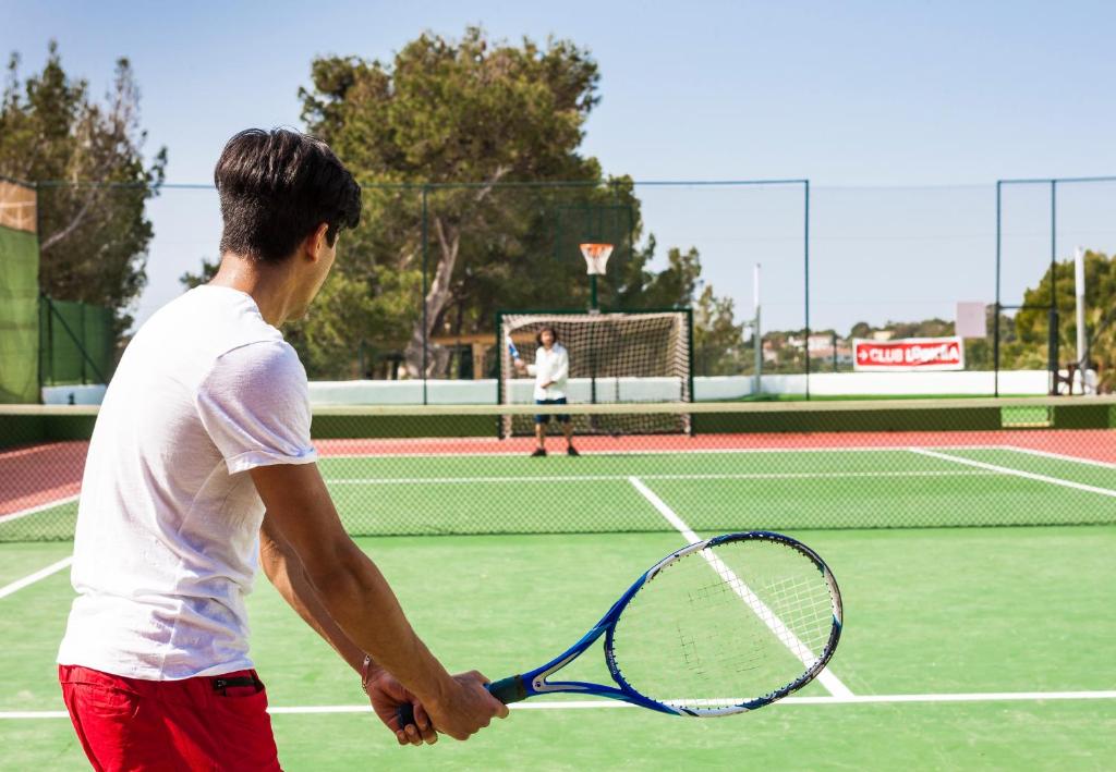 Globales Samoa — Sports & recreation in Calas de Mallorca, Balearic Islands