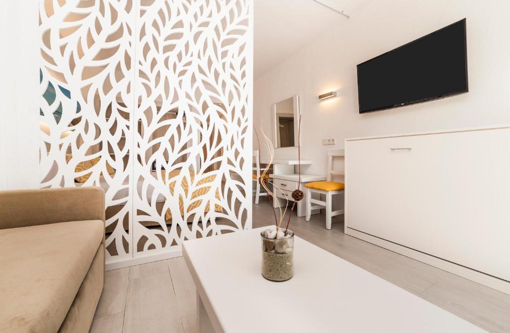 Globales Samoa — Hotel rooms in Calas de Mallorca, Balearic Islands