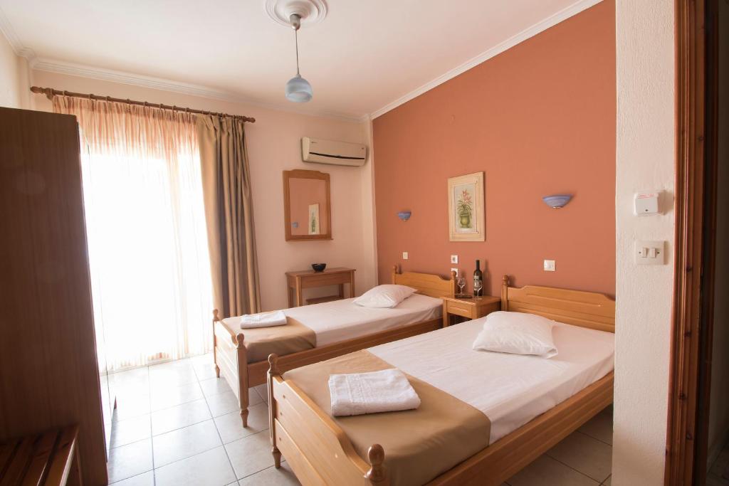 Atira Apart Hotel photo