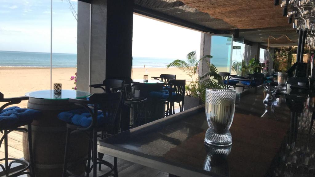 Lloyds Beach Club Photo 7