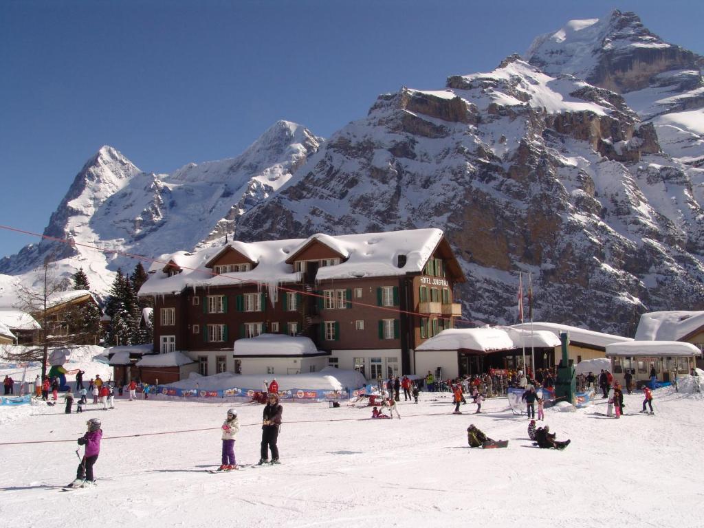 Hotel Jungfrau Mürren - 3