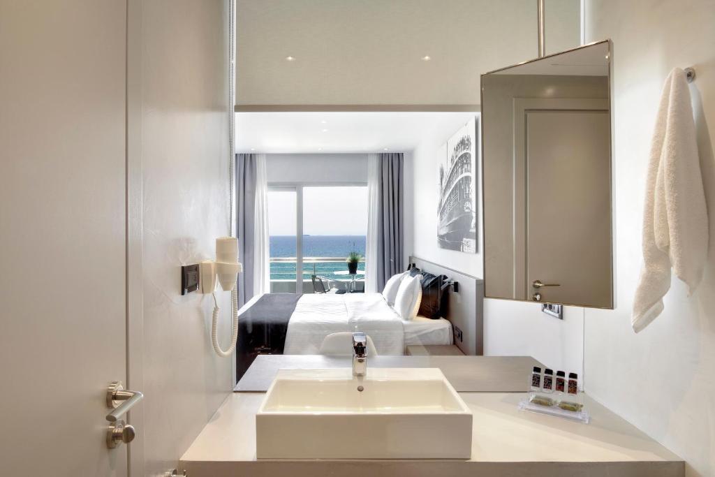 Poseidon Athens Hotel photo