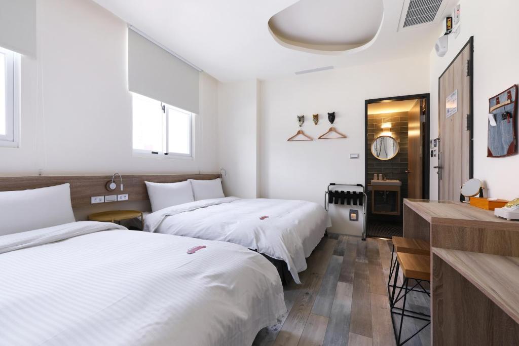 MINI HOTELS