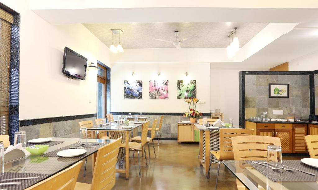 トゥリーボー エダ スイーツ コラマンガラ (Treebo Edha Suites Koramangala) レストラン