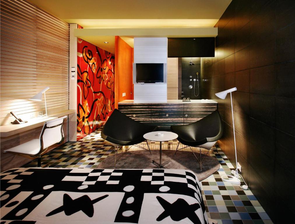 Hotel Room 3