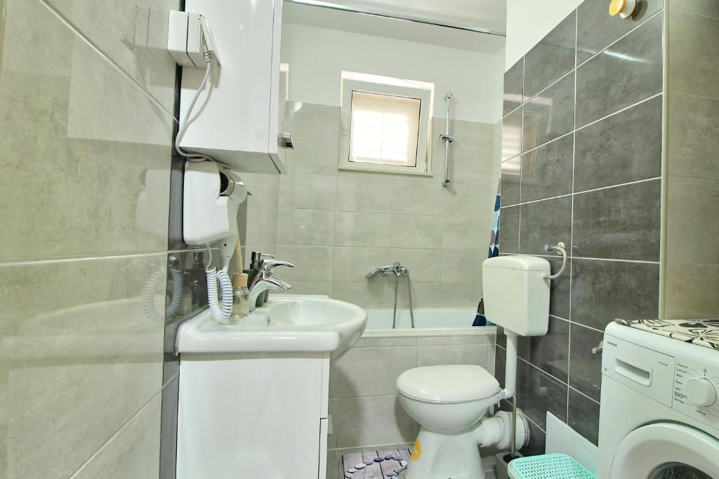 Apartment Marino Makarska photo