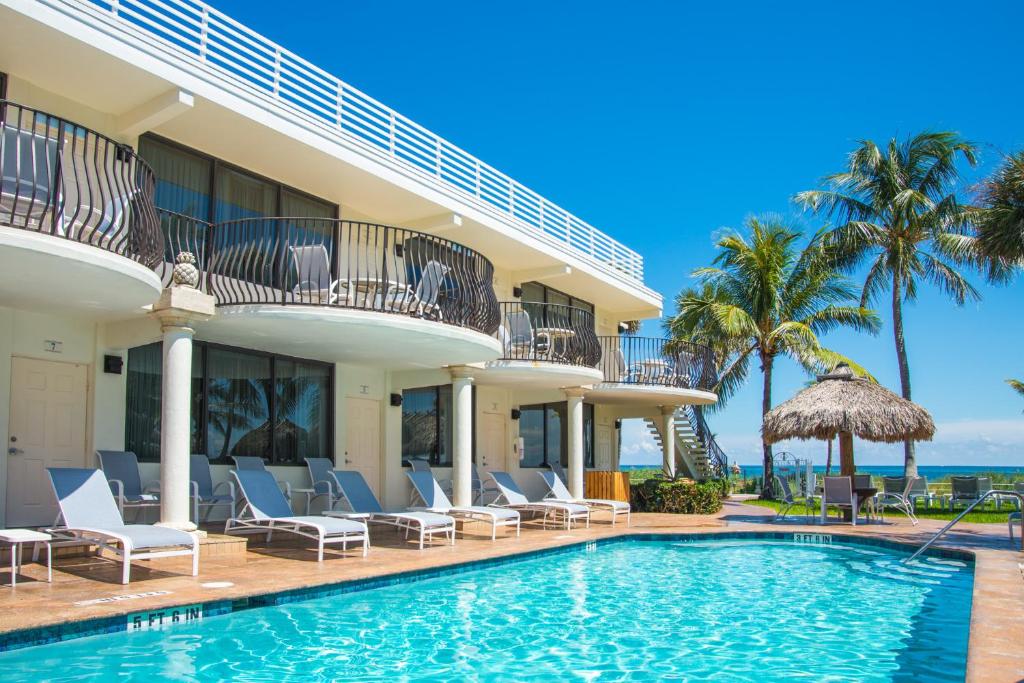 High Noon Beach Resort photo