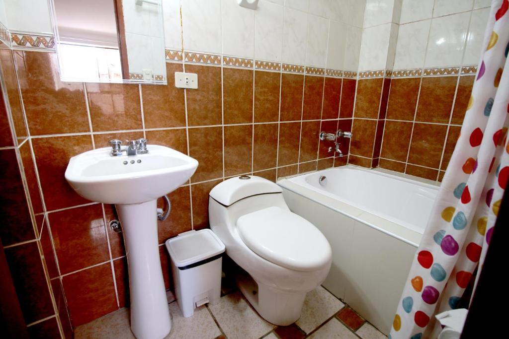 Hotel Peru Real photo