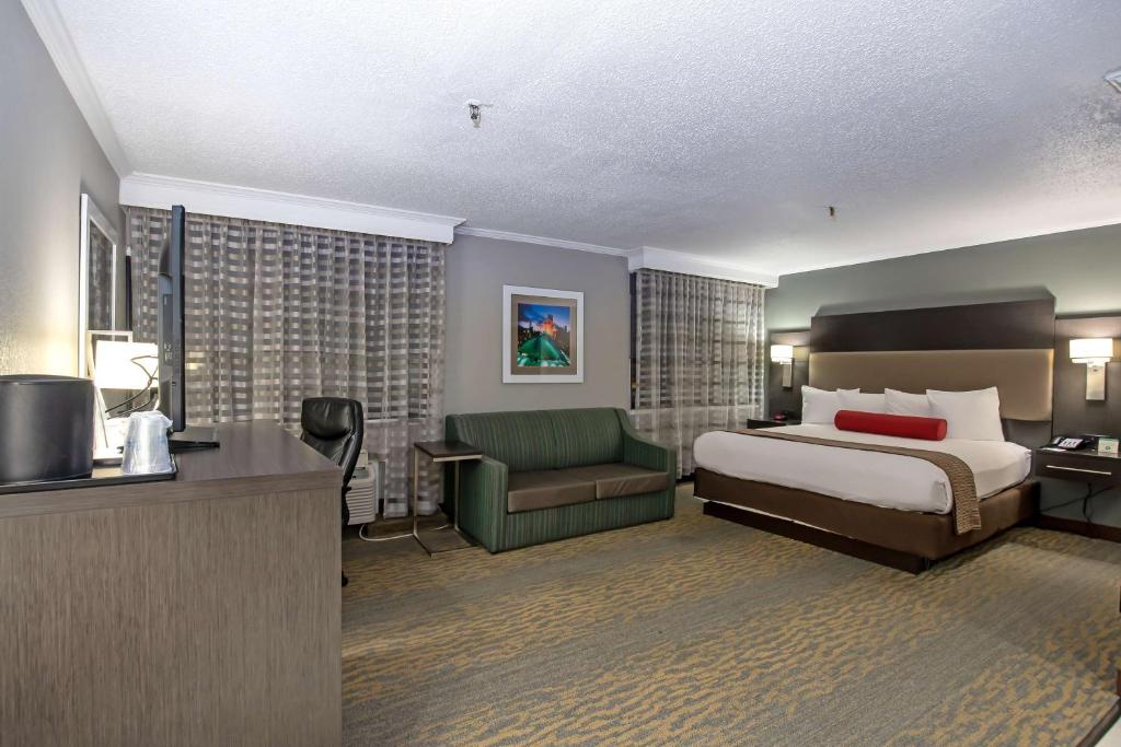 Best Western At O' Hare Photo 9