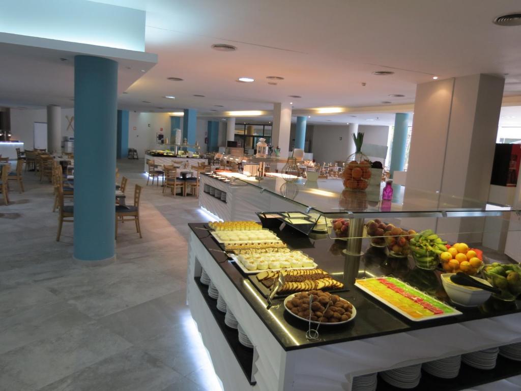 Advise Hotels Reina — Restaurant & bars in Vera, Andalusia