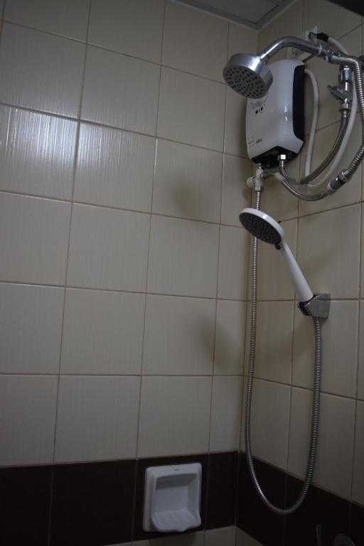Sodi's Suite 1805 photo