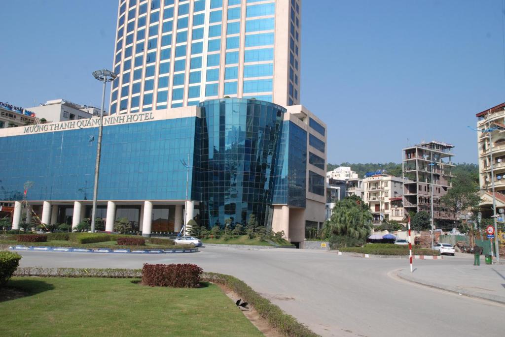 Khách sạn Quỳnh Yến