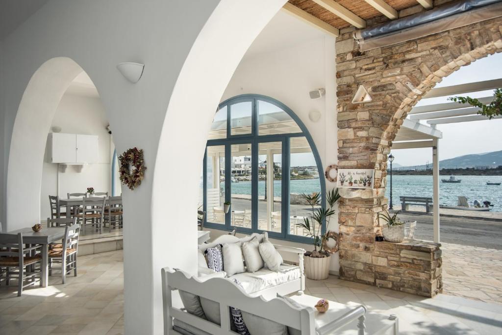 Hotel Mantalena — Hotel in Antiparos
