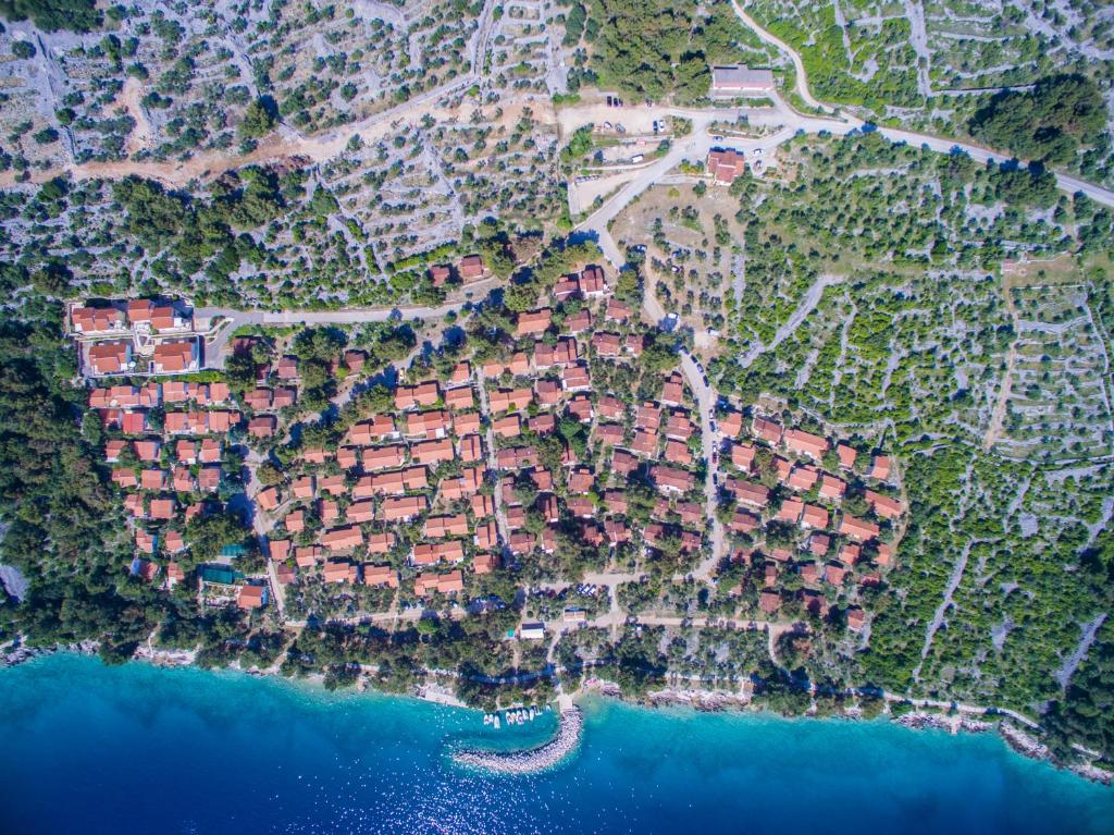 STARA GAVZA - bungalows , apartments — Hotel in Cres